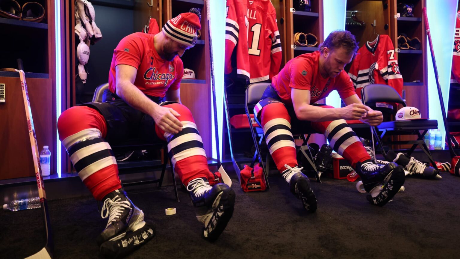 Jogadores do Chicago se preparam para o Winter Classic 2025 – Fonte: NHL (2025)