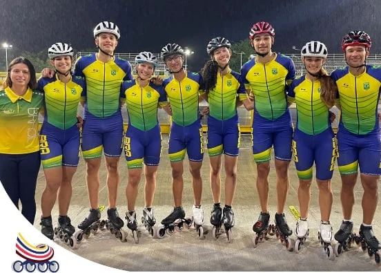 Atletas da Seleção Brasileira de Patinação de Velocidade FOTO: Divulgação/Faar – Fonte: TV e Rádio Encontro das Águas (2021)
