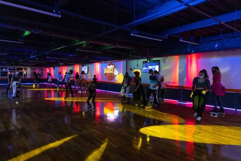 Pista de Patinação da Roller Dance (Liberdade - SP) – Fonte: Folha/Uol (2022)