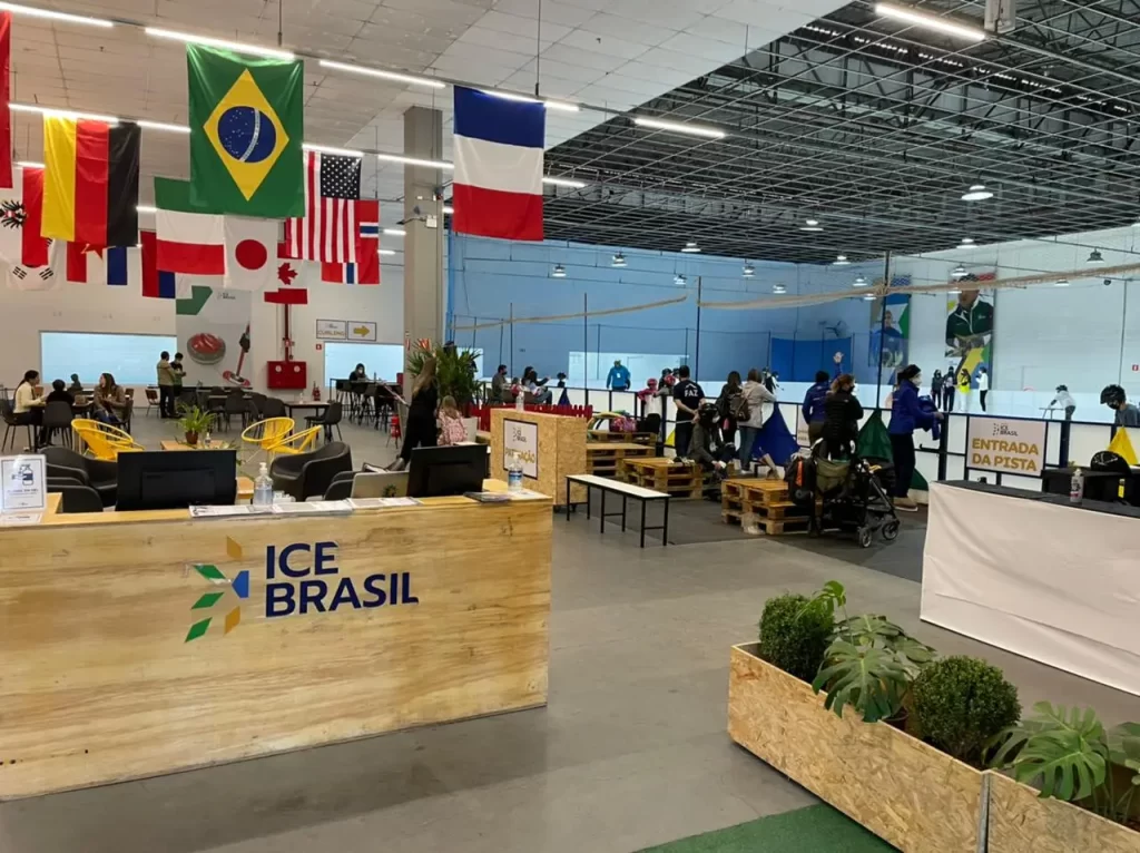 Área de convivência da Arena Ice Brasil– Fonte: CBDG (2023)