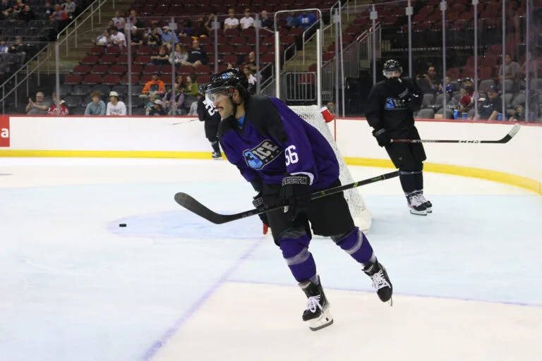 Peter Lenes jogando pela Equipe Bourque, 3ICE– Foto: Steven Ryan/3ICE/Getty Images (2023)