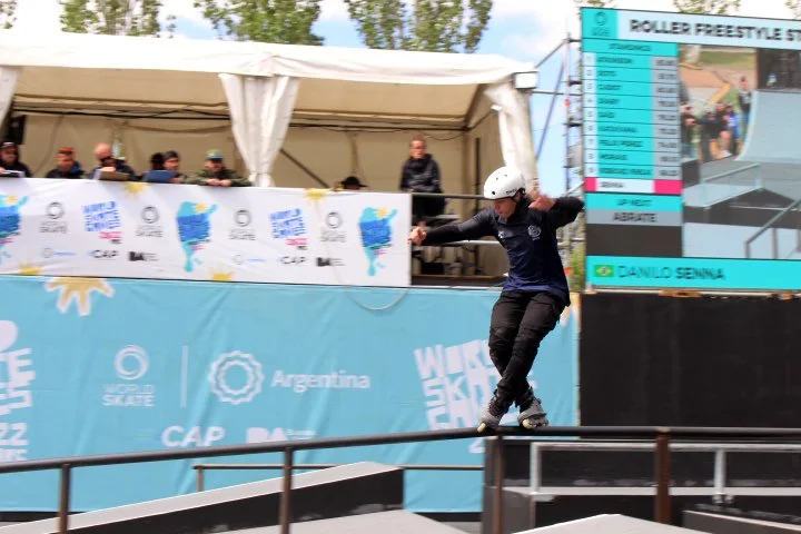 Patinador Brasileiro Danilo Senna competindo na Argentina – Fonte: ABC Em Off (2022)