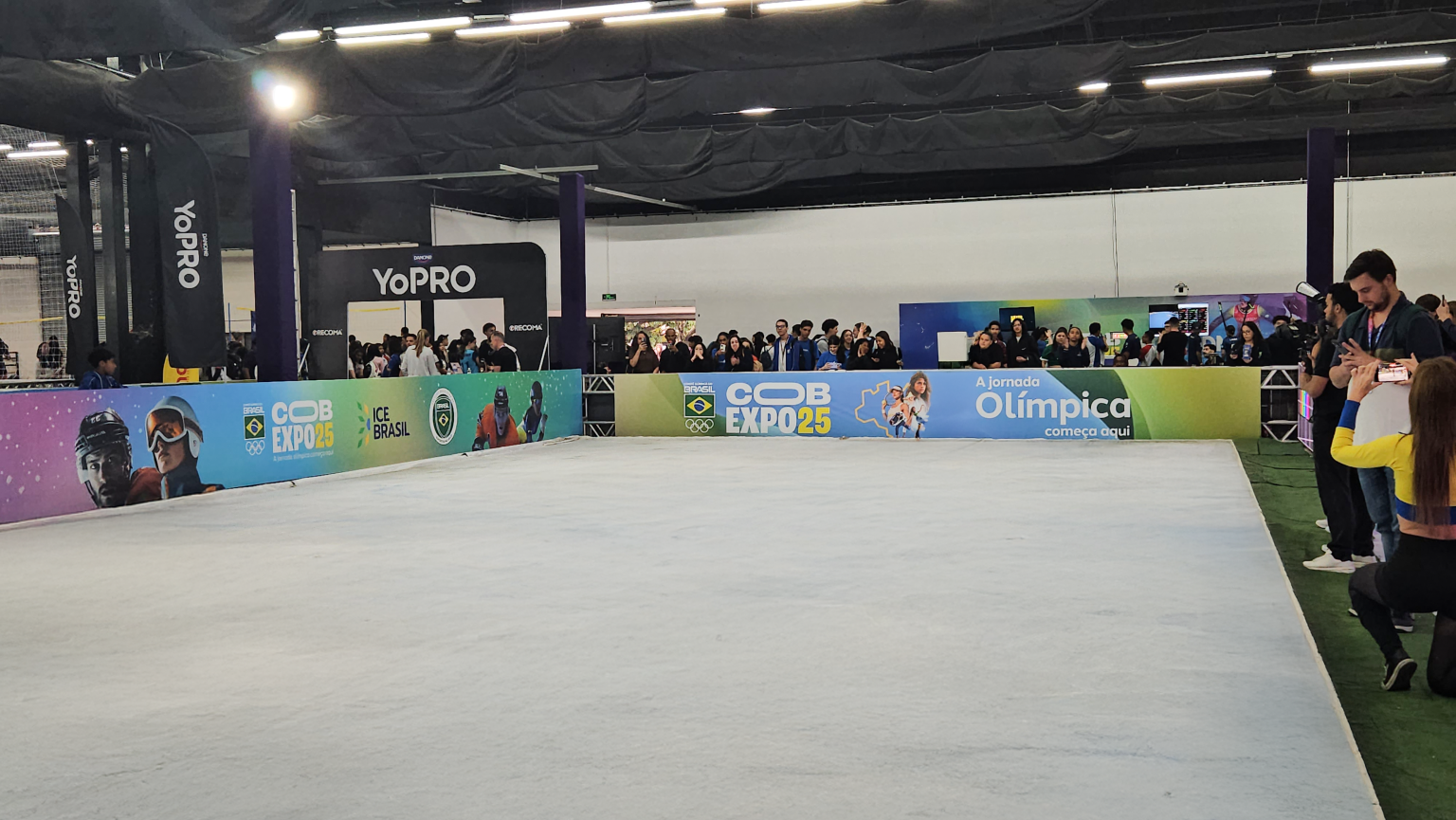 COBEXPO 2025 - Primeira pista de gelo da COB - Foto: Victor Valêncio – Ice Hockey Br (2025)
