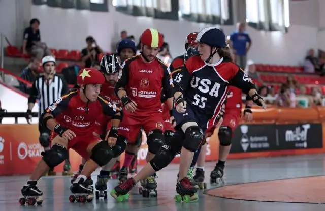 Jogo de Roller Derby Masculino entre Estados Unidos e Espanha - Foto: M. Casanovas/WRG – Fonte: Word Skate (2019)
