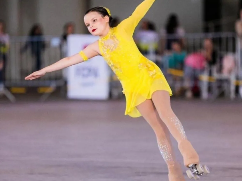 Patinadora Camille Heckmann, atleta de Indaial da equipe ACAP Patinação, que integrou a Seleção Brasileira na disputa dos IV Jogos Sul-Americanos de Esportes Sobre Rodas- Foto: Reprodução/Redes Sociais – Por: Franciele Back - Fonte AJ Notícias (2025)