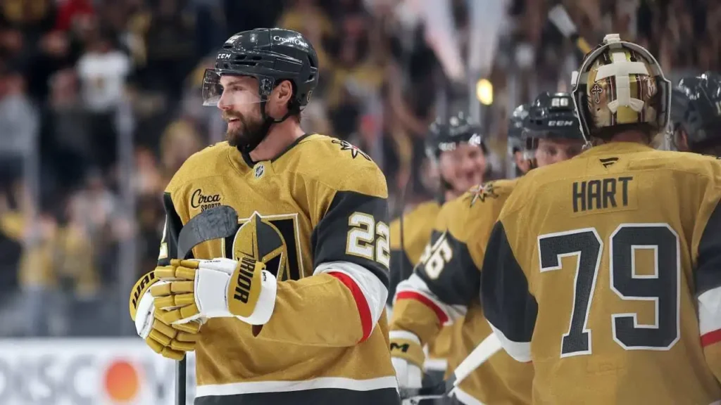 A equipe do Vegas Golden Knights Comemora o gol no jogo 1, ocorrido em 20/05/26 em Denver – Fonte: NHL (2026).