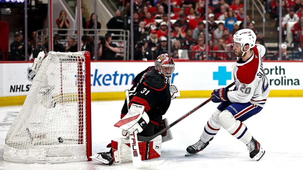 Jogo 1 entre Carolina Hurricanes e Montreal Canadiens em 21/05/2026- Fonte: NHL (2026)