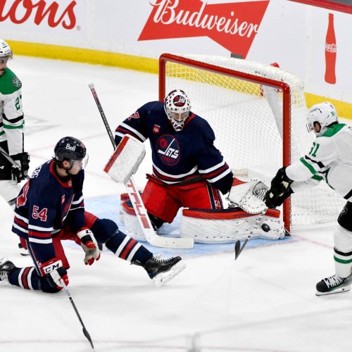 WINNIPEG JETS BATE RECORDE, COM A VITÓRIA SOBRE O DALLAS STARS