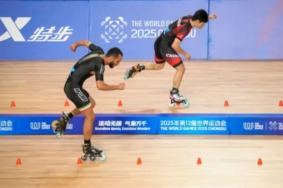 Atletas competem no slalom de velocidade, na Copa do mundo de 2025 da World Skate – Fonte: World Skate (2025)