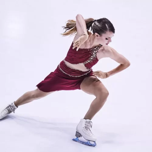 Patinadora Isadora Williams - Foto: Joosep Martinson/ International Skating Union / Getty Images – Fonte: GE Globo (2021)