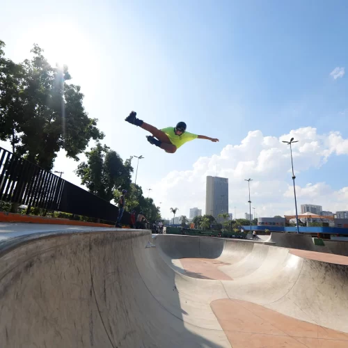 O patinador Danilo Senna fazendo manobras – Fonte: Power Slide (2025)