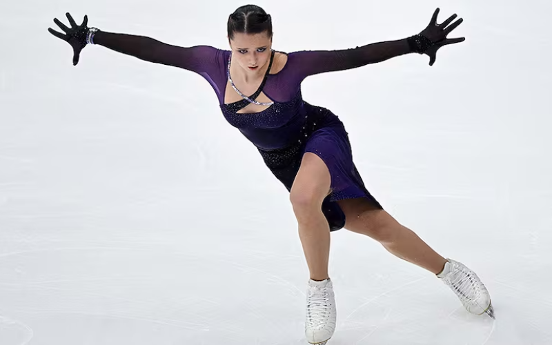 Patinadora Russa Kamila Valieva competindo – Foto: Natalia Kolesnikova/AFP via Getty Images – Fonte: CBC (2022)
