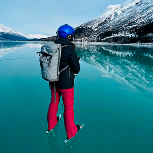 PATINANDO EM LAGOS CONGELADOS