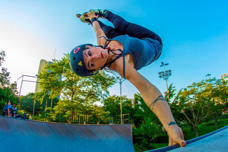 FABIOLA DA SILVA ÍCONE DA PATINAÇÃO INLINE STREET